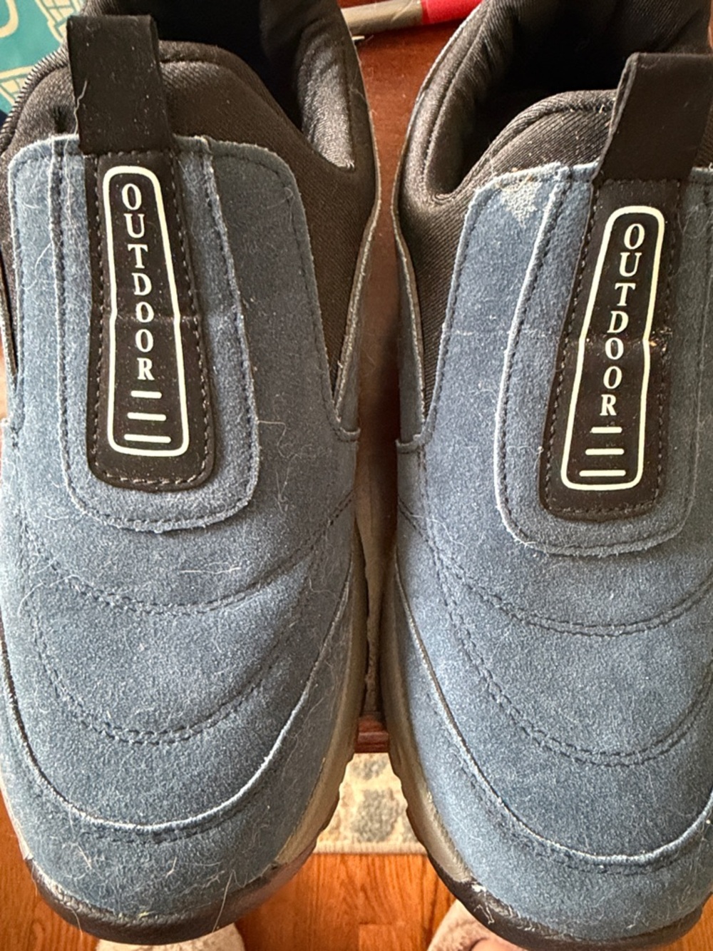 Outdoor Slip-On Casual Sneakers in Blue